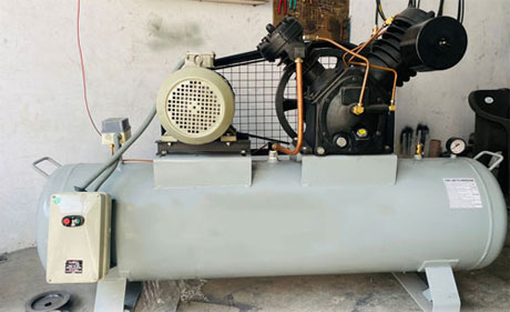 Reciprocating Air Compressor